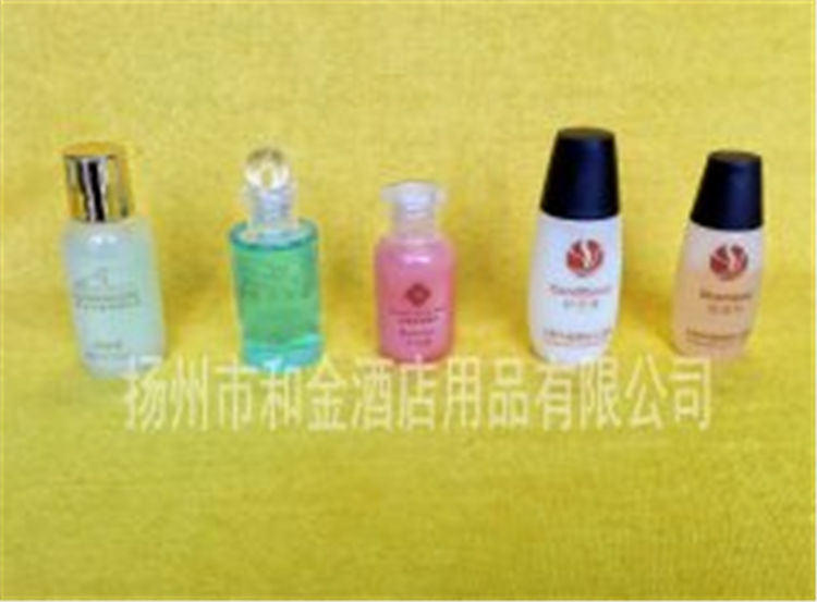 洗沐护润瓶子3
